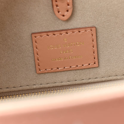 Louis Vuitton Empreinte Monogram Giant Onthego MM Rose Trianon Creme 6 of 10
