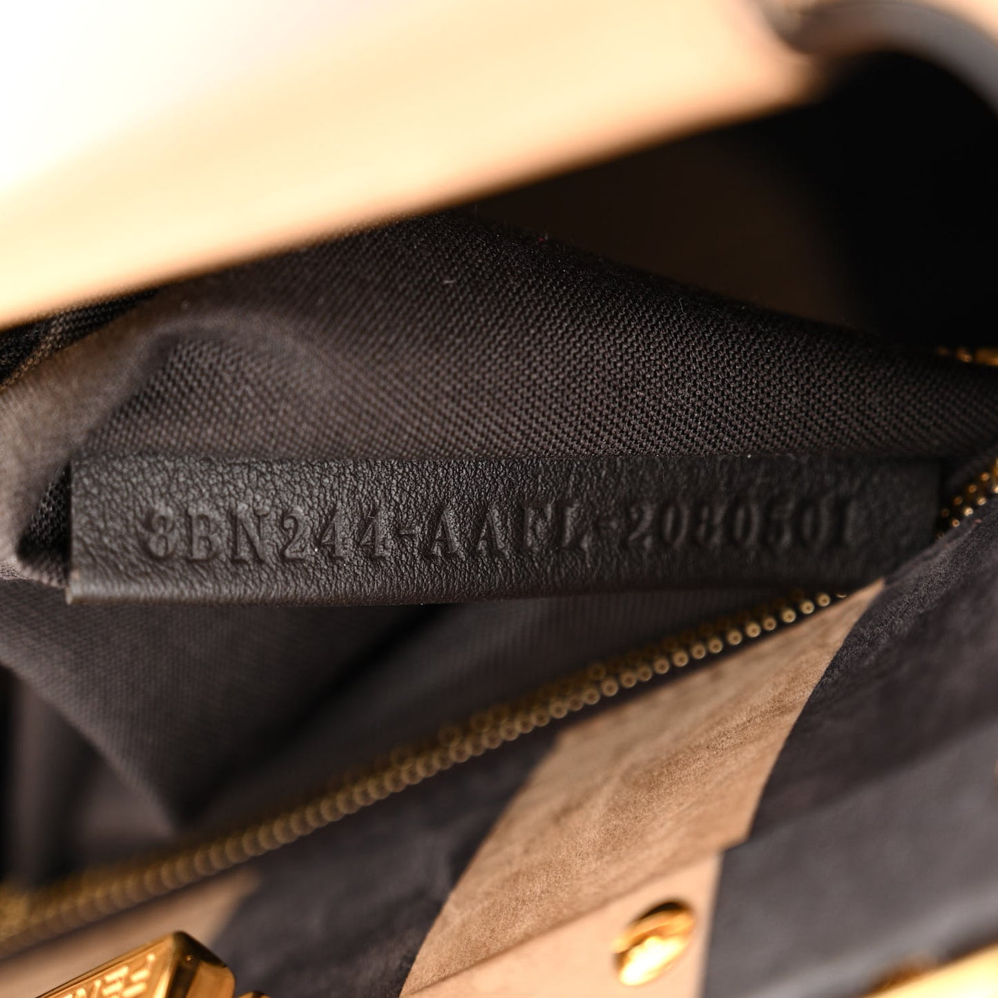 Vitello Seta Nabuk Pequin Mini Peekaboo Iconic Satchel Cuoio Tobacco Moro