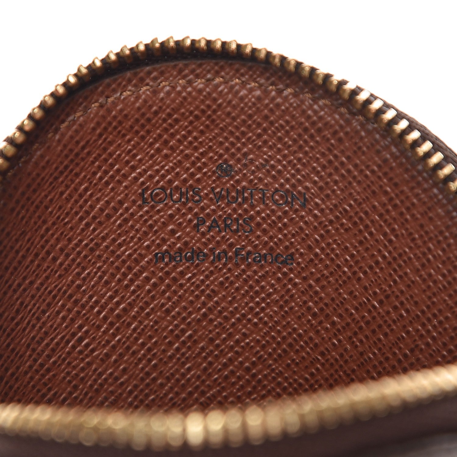 Louis Vuitton Monogram Round Coin Purse 5 of 7