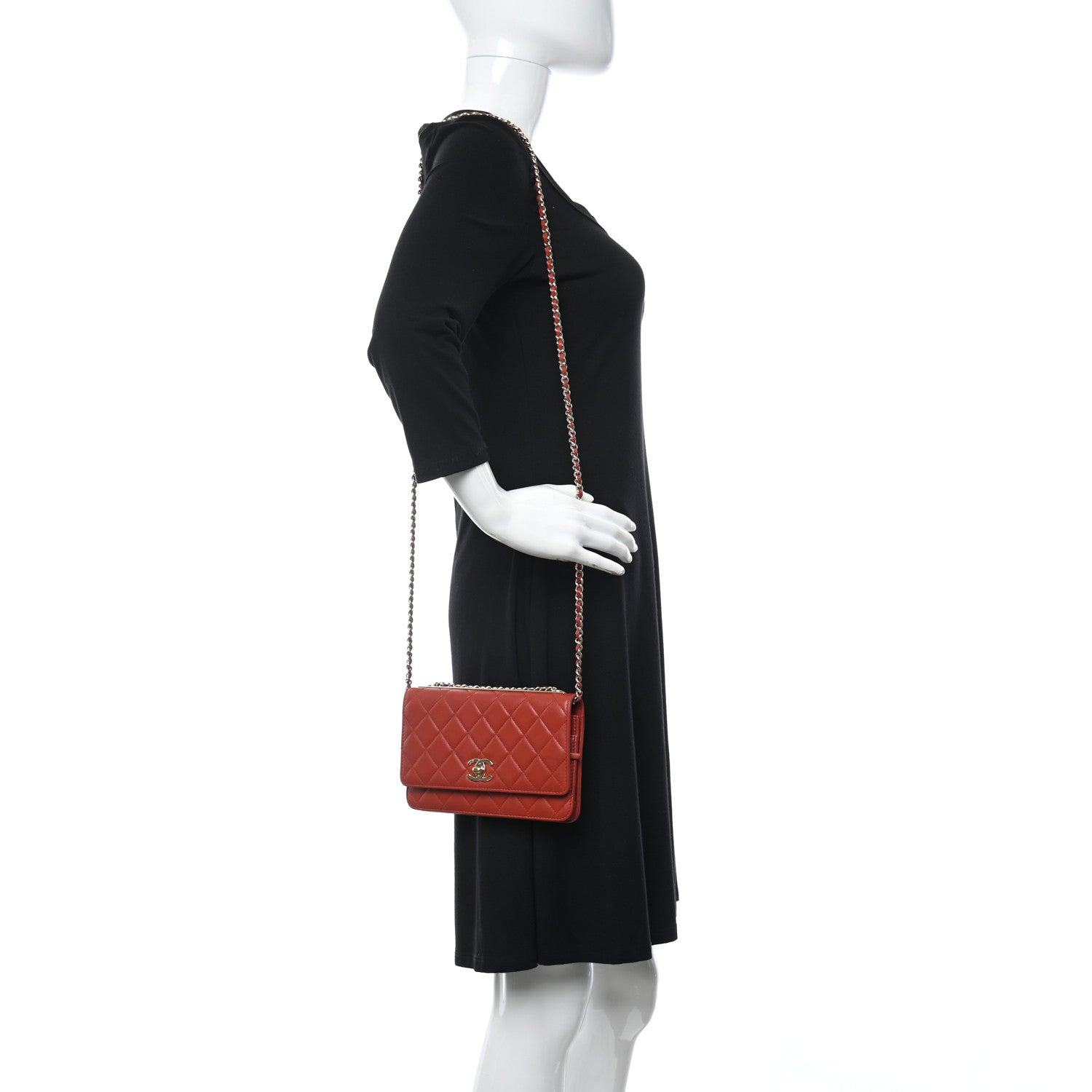 Chanel Lambskin Quilted Trendy CC Wallet On Chain WOC Red 2 of 12