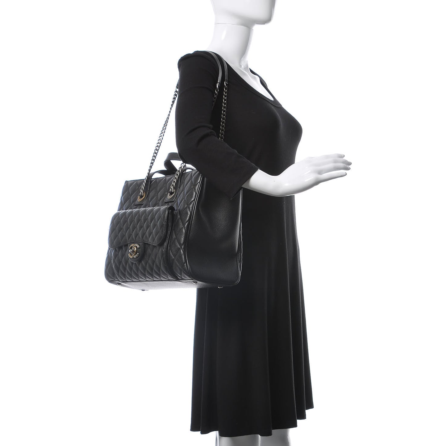 Metallic Grained Calfskin Quilted Large Casual Pocket Tote Black