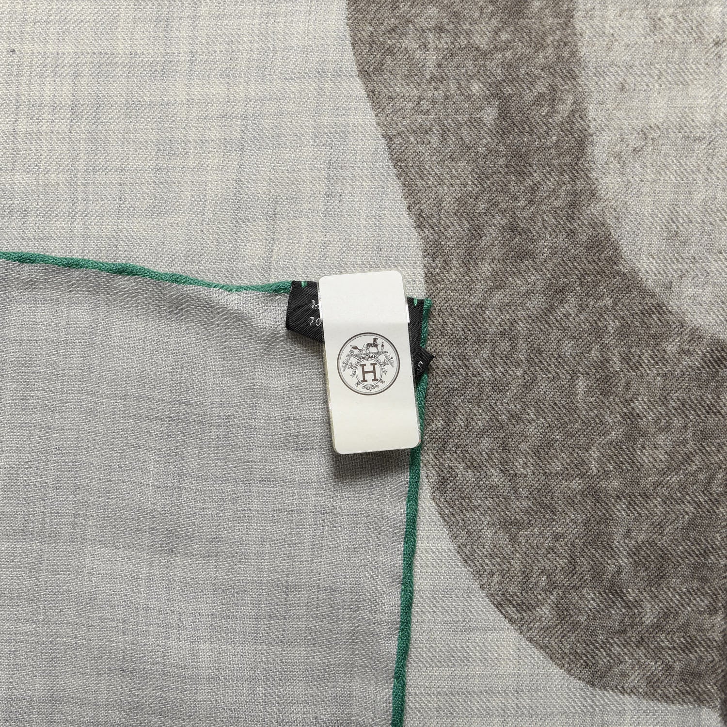 Hermes Cashmere Silk Une Rose Pour Alma Shawl 140 Gris Chine Sepia 4 of 5