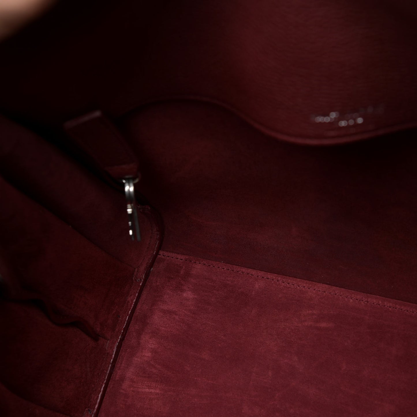 Grained Calfskin Small Supple Sac De Jour Dark Pallisandre