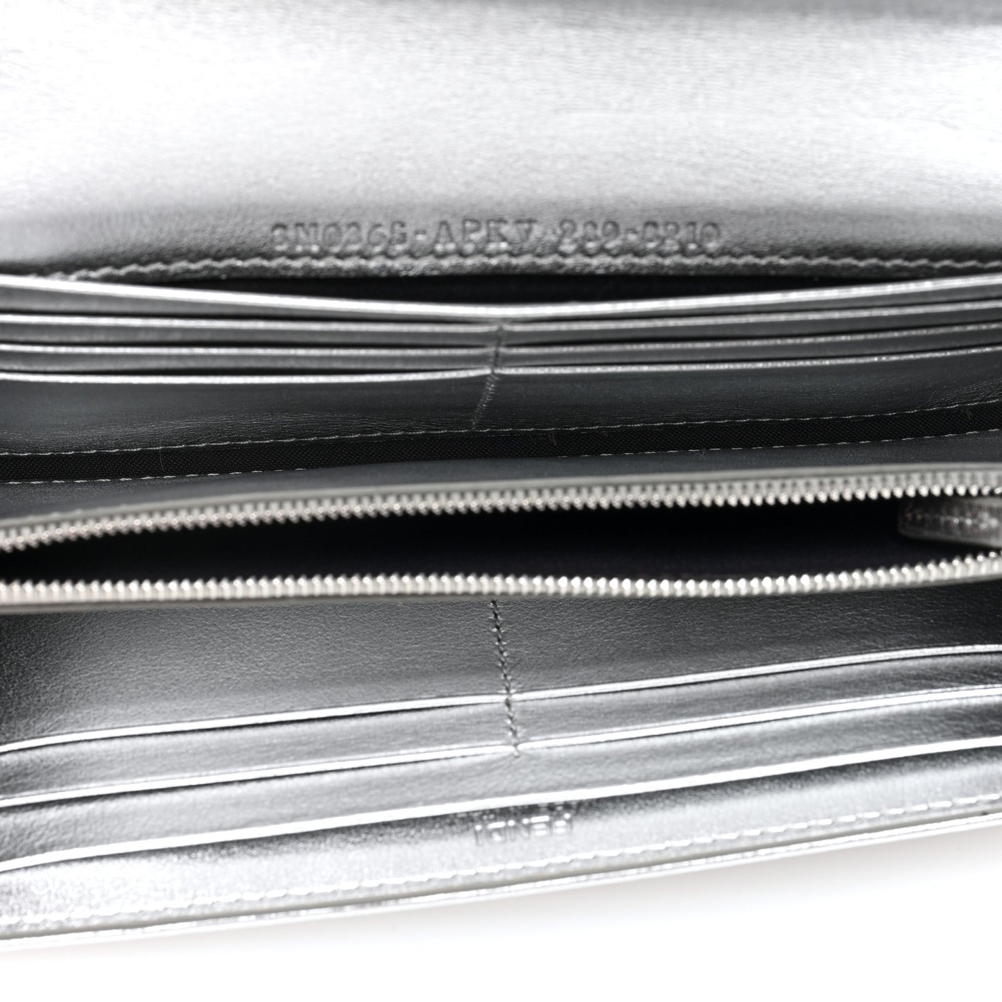 Fabric Jacquard FF 1974 Continental Wallet On Chain Ebano Argento
