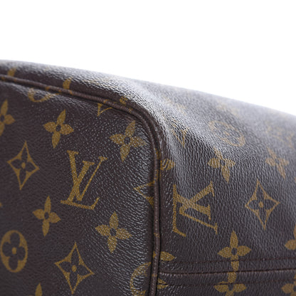 Louis Vuitton Monogram Neverfull MM 11 of 20