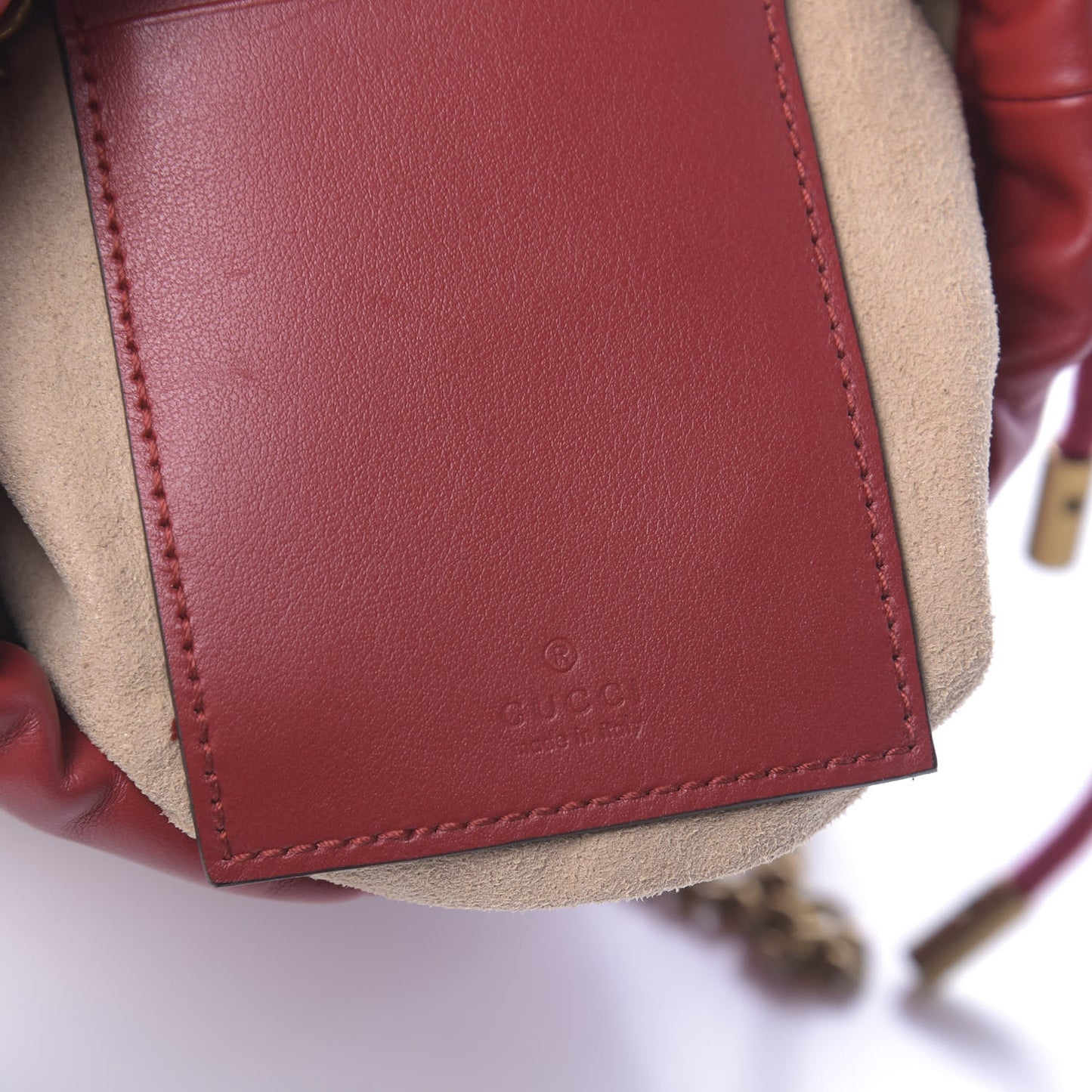 Calfskin Matelasse Mini GG Marmont 2.0 Bucket Bag Hibiscus Red