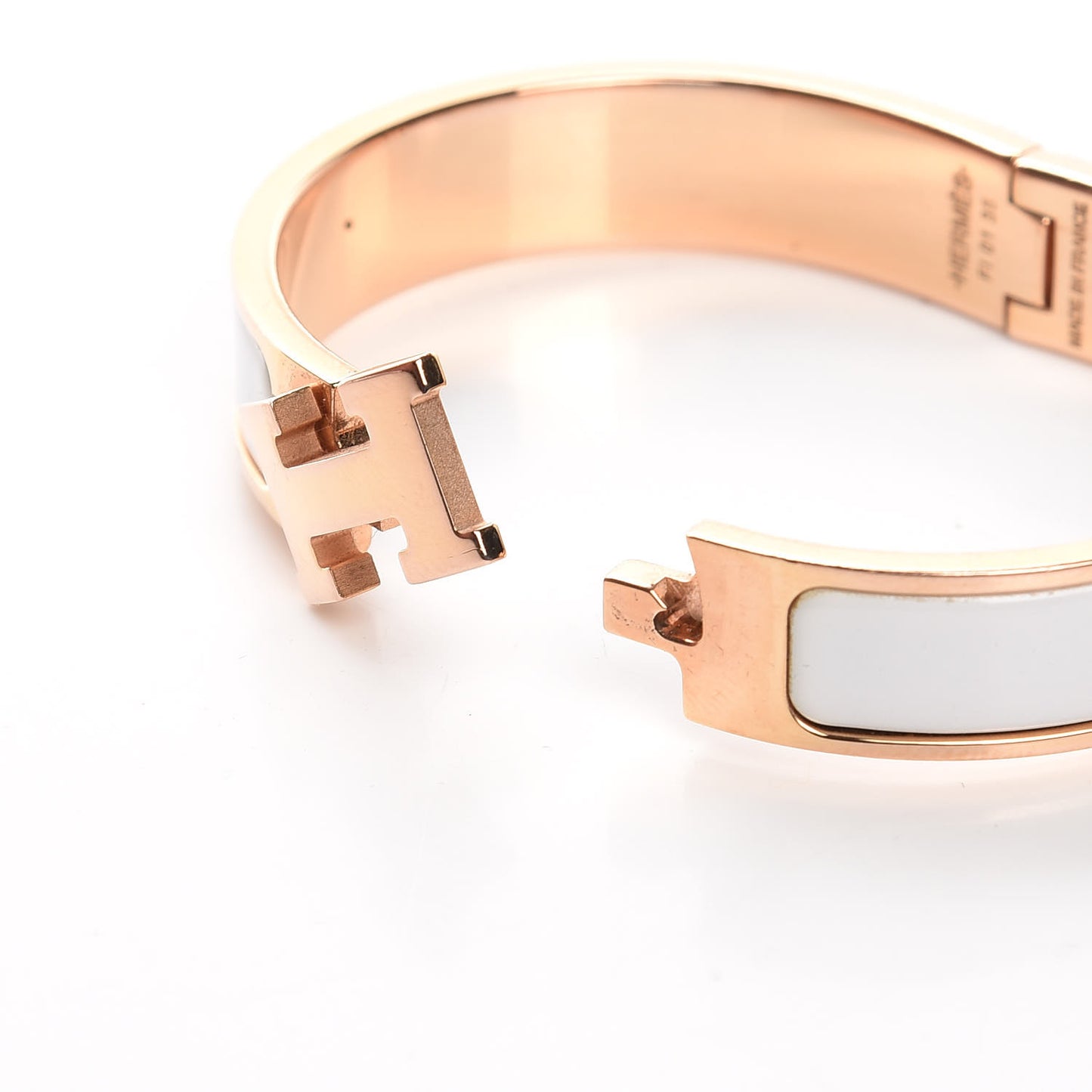 Enamel Narrow Clic Clac H Bracelet PM White