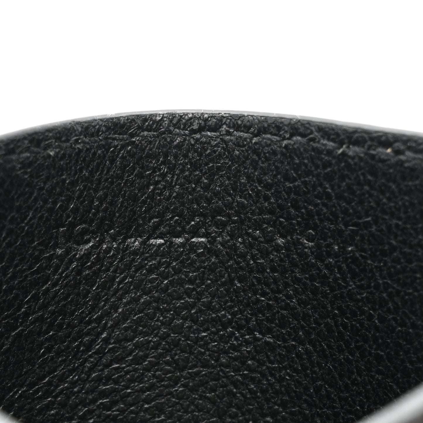 Grain De Poudre Matelasse Chevron Monogram Credit Card Case Black