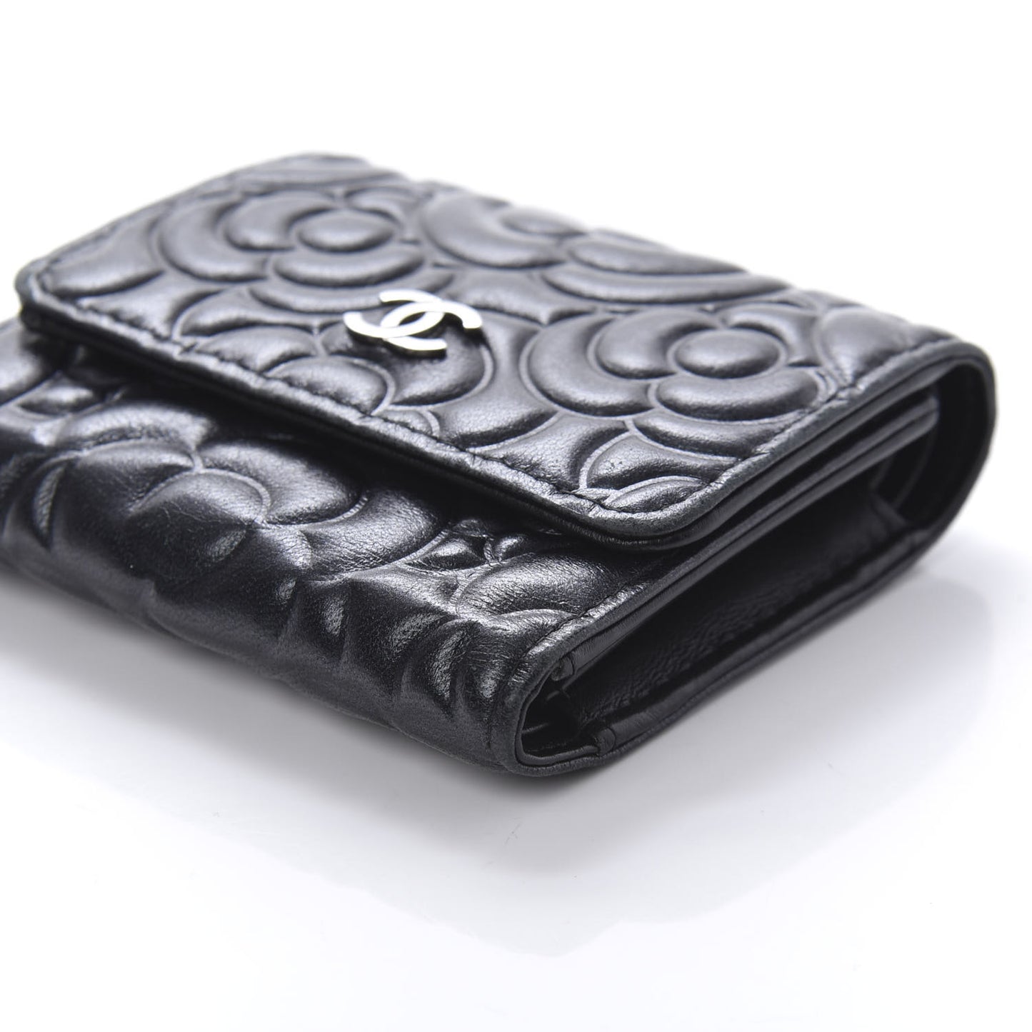 Goatskin Camellia Embossed Compact Wallet Black