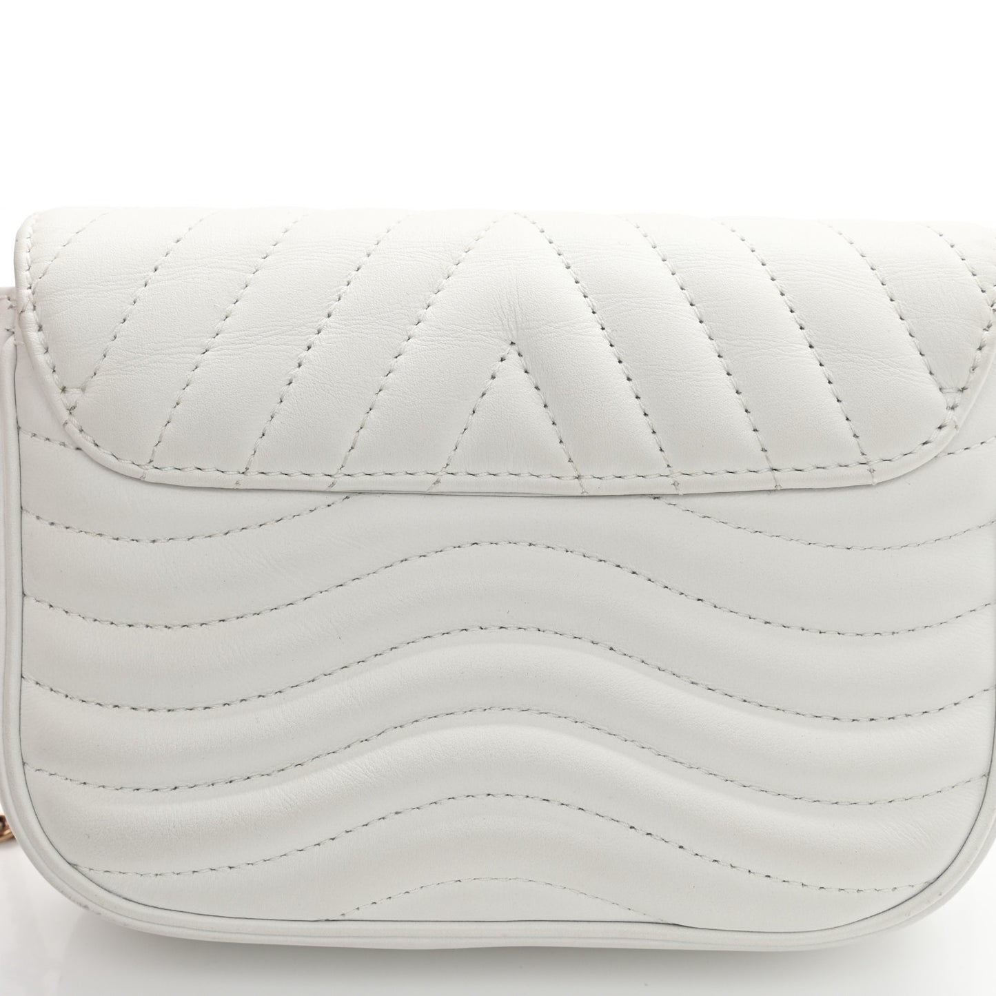Calfskin New Wave Multi Pochette Snow