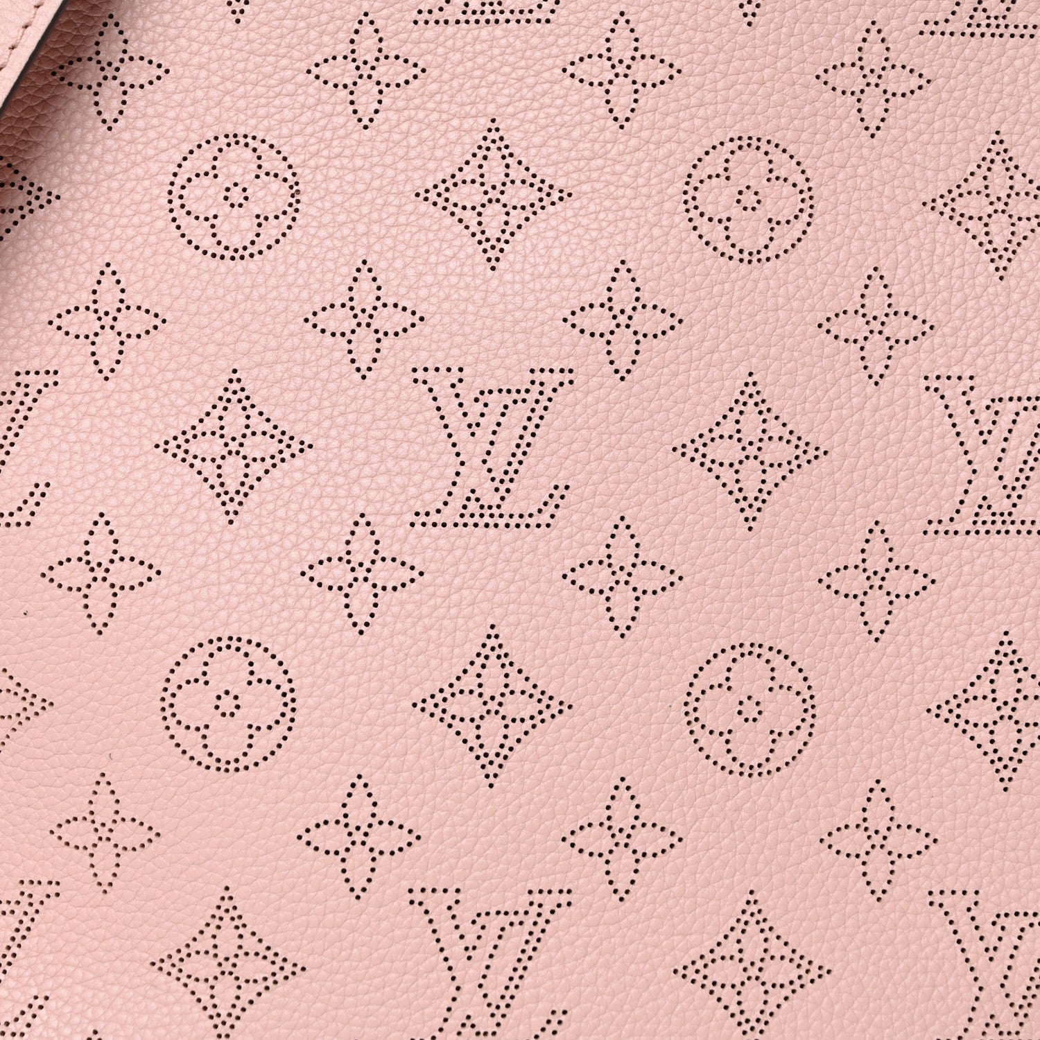 Louis Vuitton Mahina Babylone Chain BB Magnolia 7 of 9
