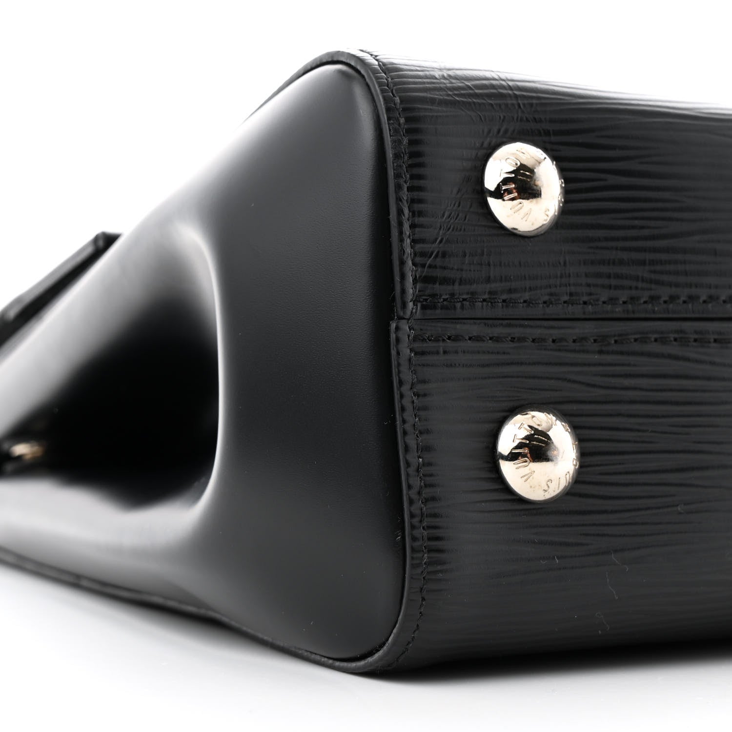 Louis Vuitton Epi Cluny BB Black 8 of 10