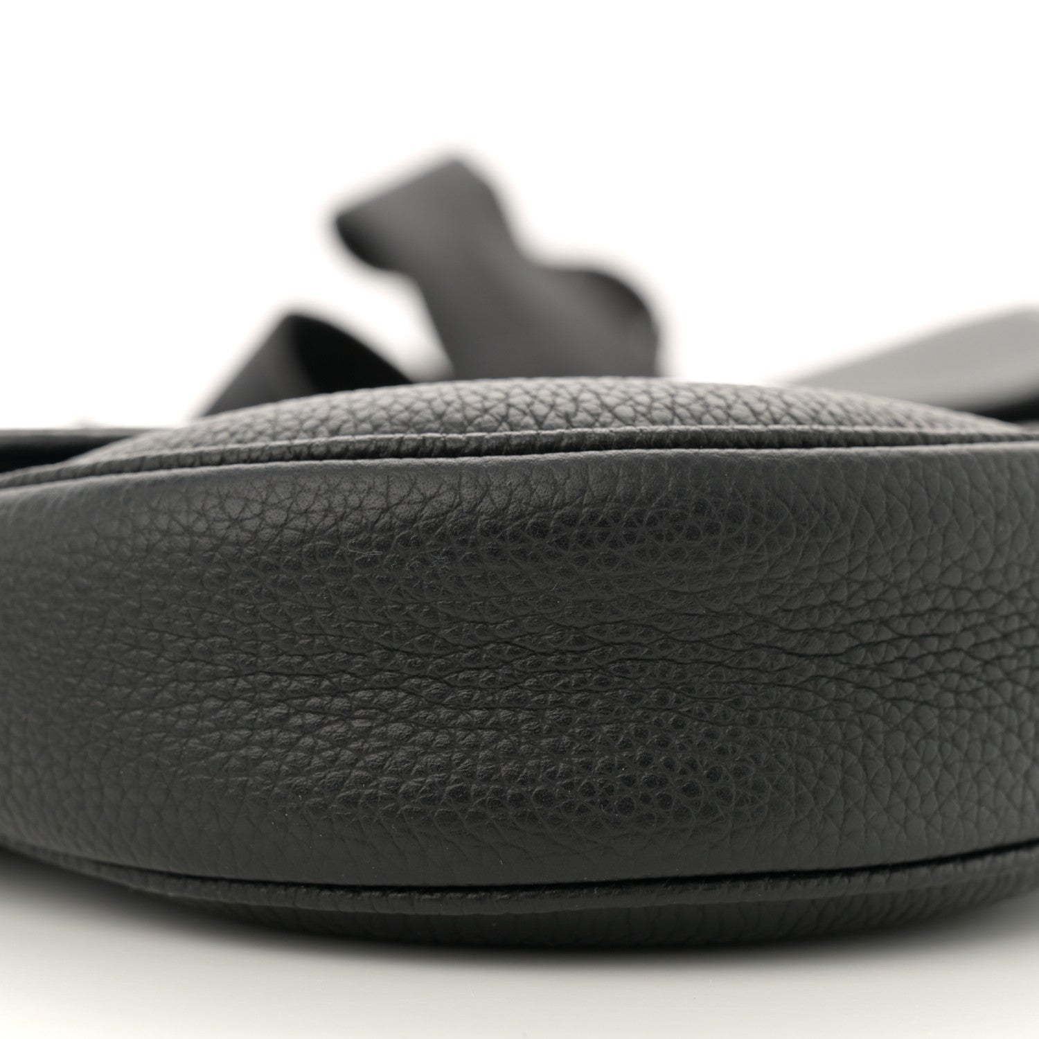 Christian Dior X SHAWN STUSSY Grained Calfskin Bee Saddle Bag Black 9 of 11