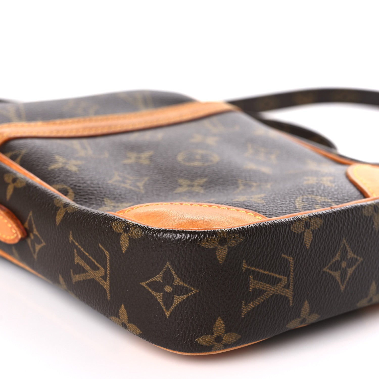 Louis Vuitton Monogram Danube 21 7 of 9
