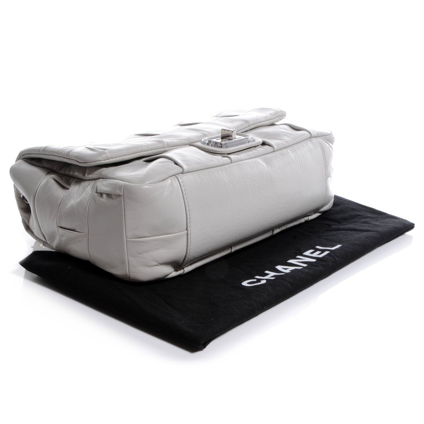 Lambskin Igloo Single Flap Light Grey