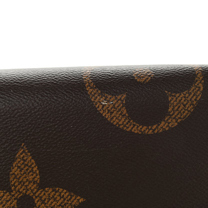 Louis Vuitton Reverse Monogram Giant Onthego GM 17 of 17