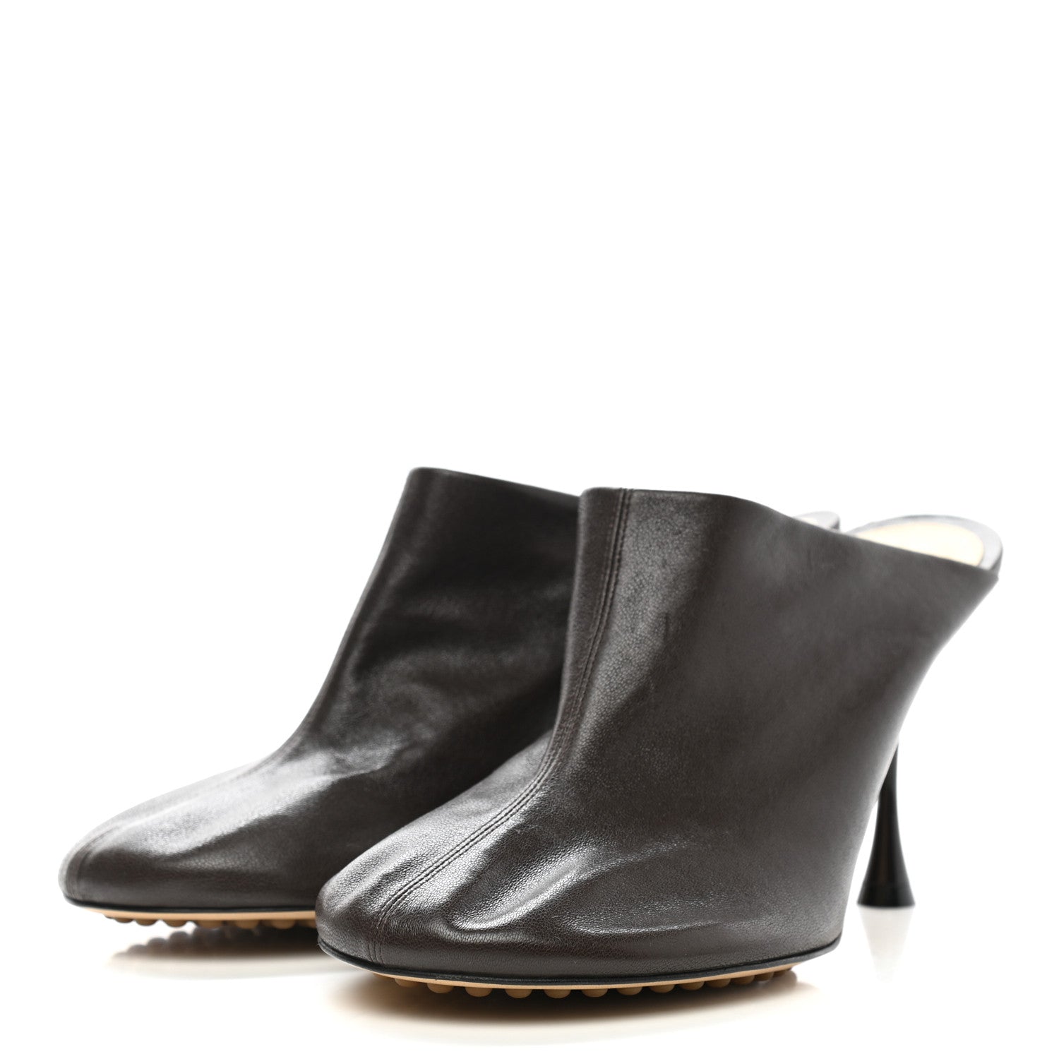 Bottega Veneta Stretch Nappa Dot Pumps 39.5 Fondant 3 of 8