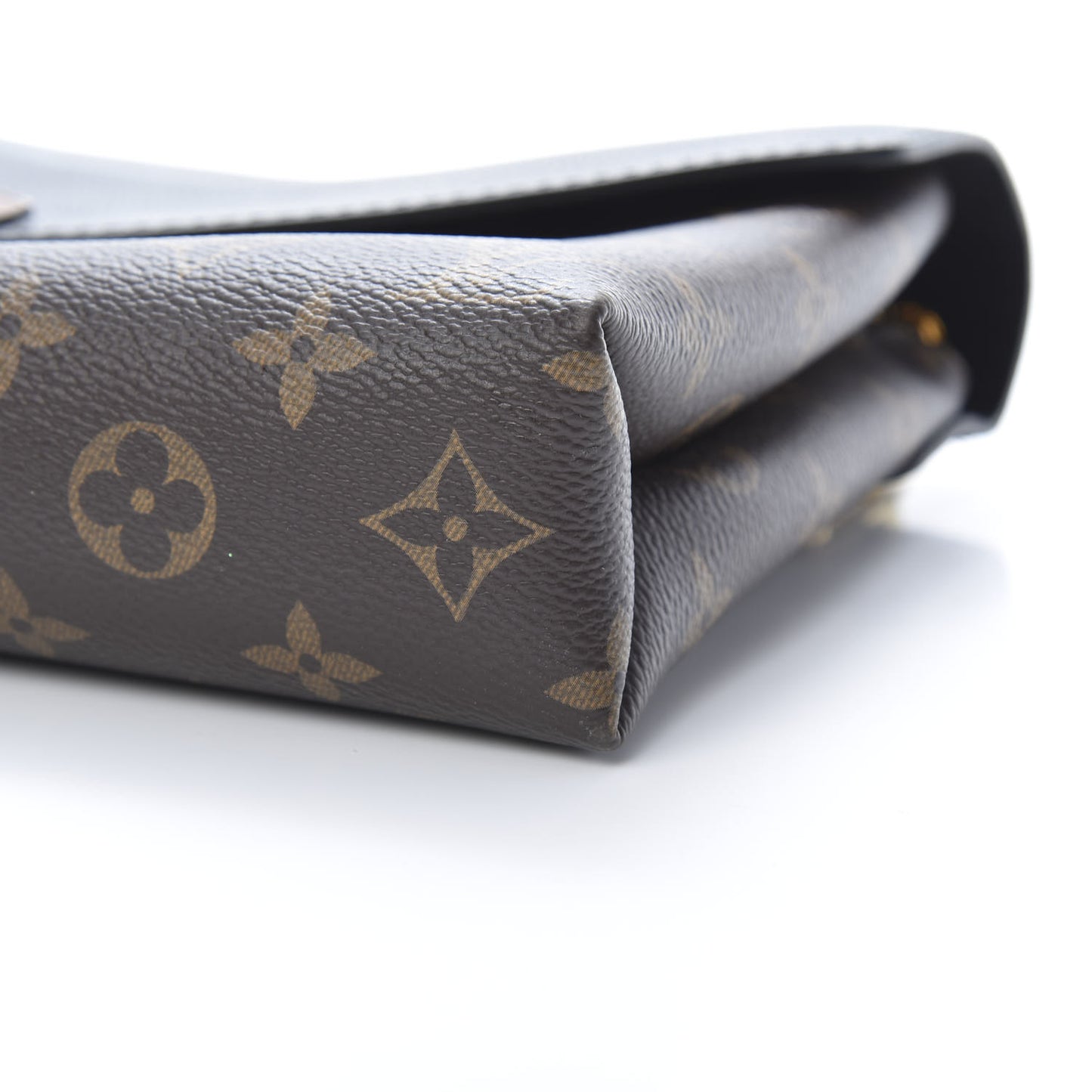 Monogram Pallas Chain Black