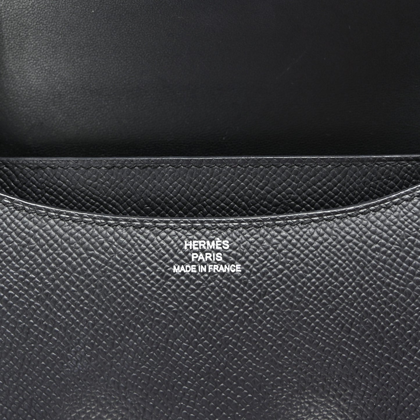 Epsom Constance 18 Black