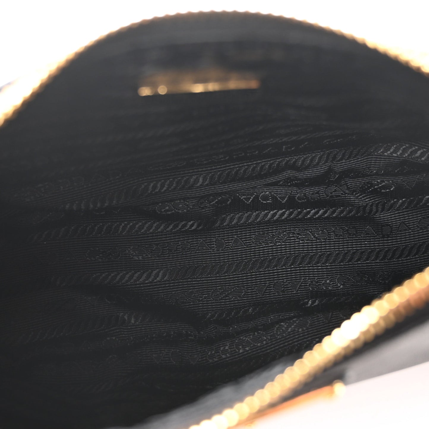 Saffiano Lux Re-Edition 2005 Shoulder Bag Black