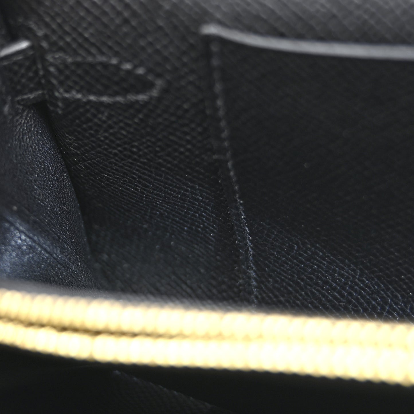 Epsom Kelly Wallet To Go Black