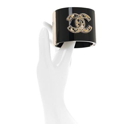 Chanel Resin CC Wide Cuff Black Gold 2 of 4