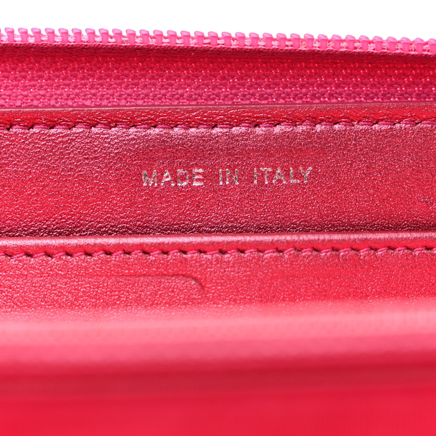 Metallic Patent Calfskin Quilted Boy L-Gusset Zip Wallet Pink