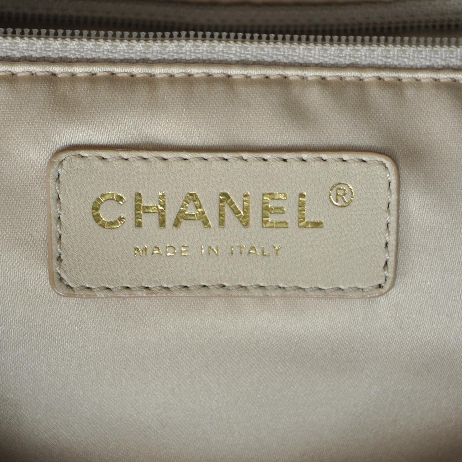 Chanel Lambskin Large Constructivism Tote Black 7 of 10
