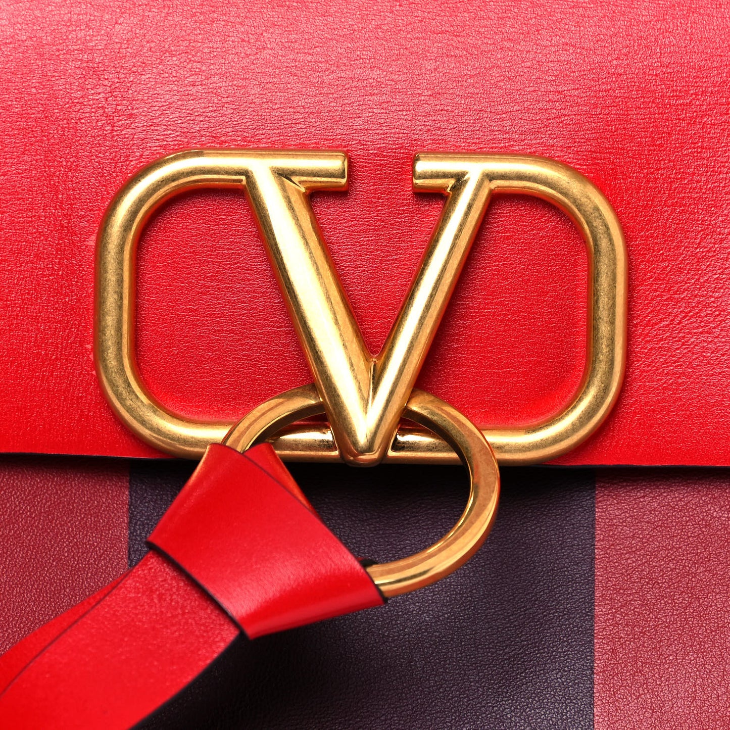 Smooth Calfskin Colorblock Medium Vring Shoulder Bag Rouge Pur
