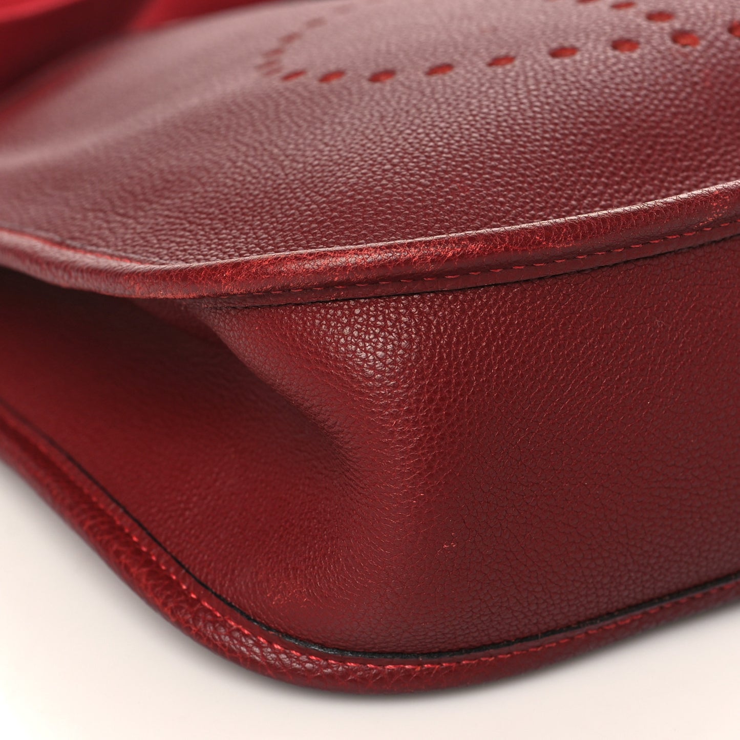 Togo Evelyne PM Rouge