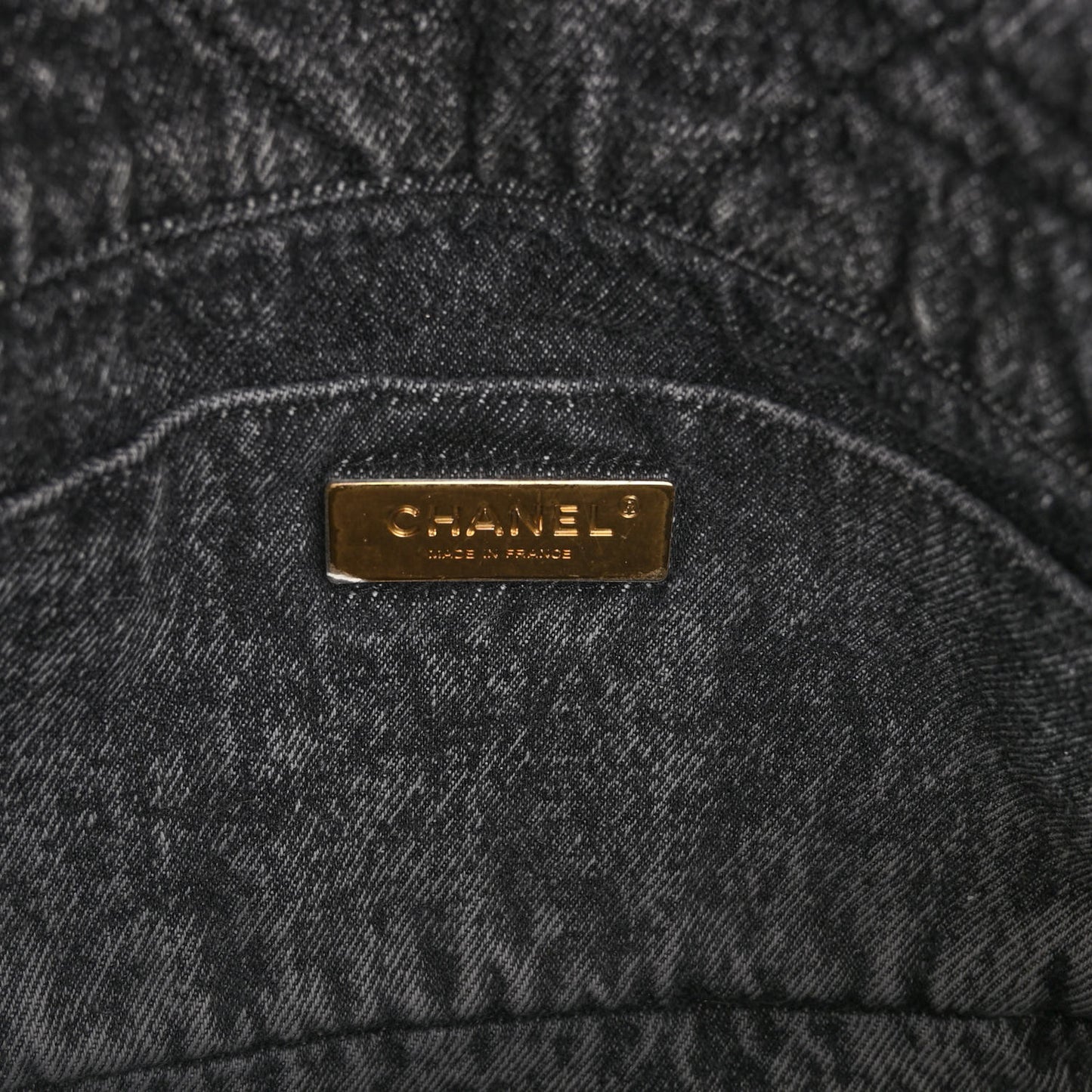 Washed Denim Quilted Medium Chanel 19 Flap Black White