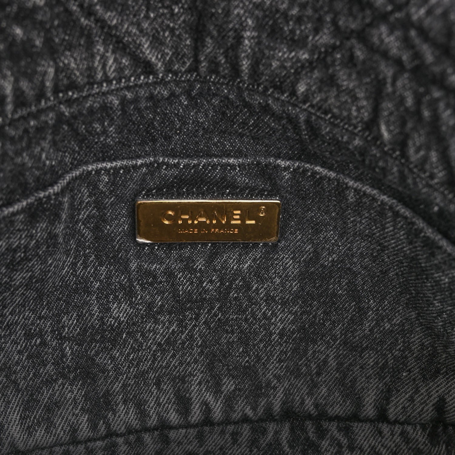 Chanel Washed Denim Quilted Medium Chanel 19 Flap Black White 6 of 11