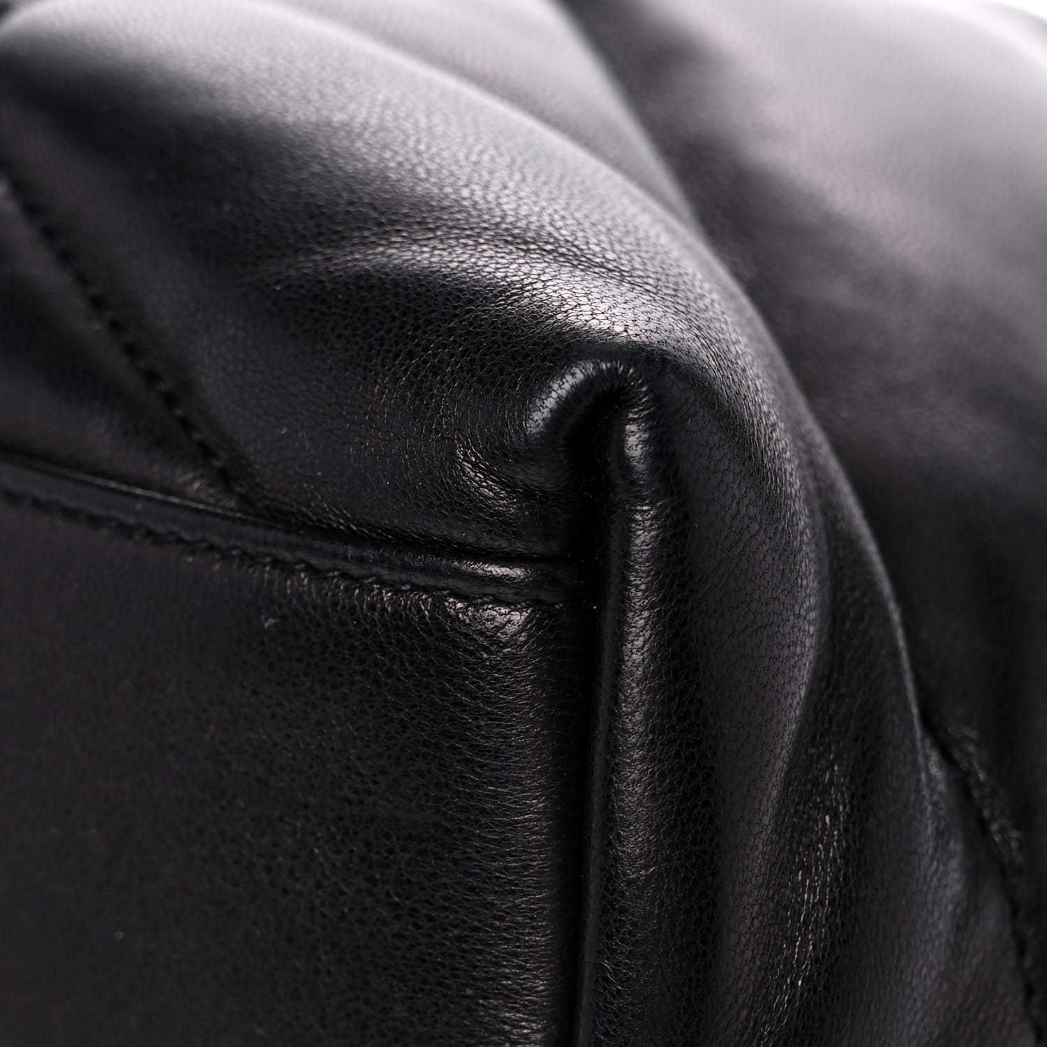 Saint Laurent Lambskin Quilted Medium Loulou Puffer Monogram Chain Satchel Black 10 of 15