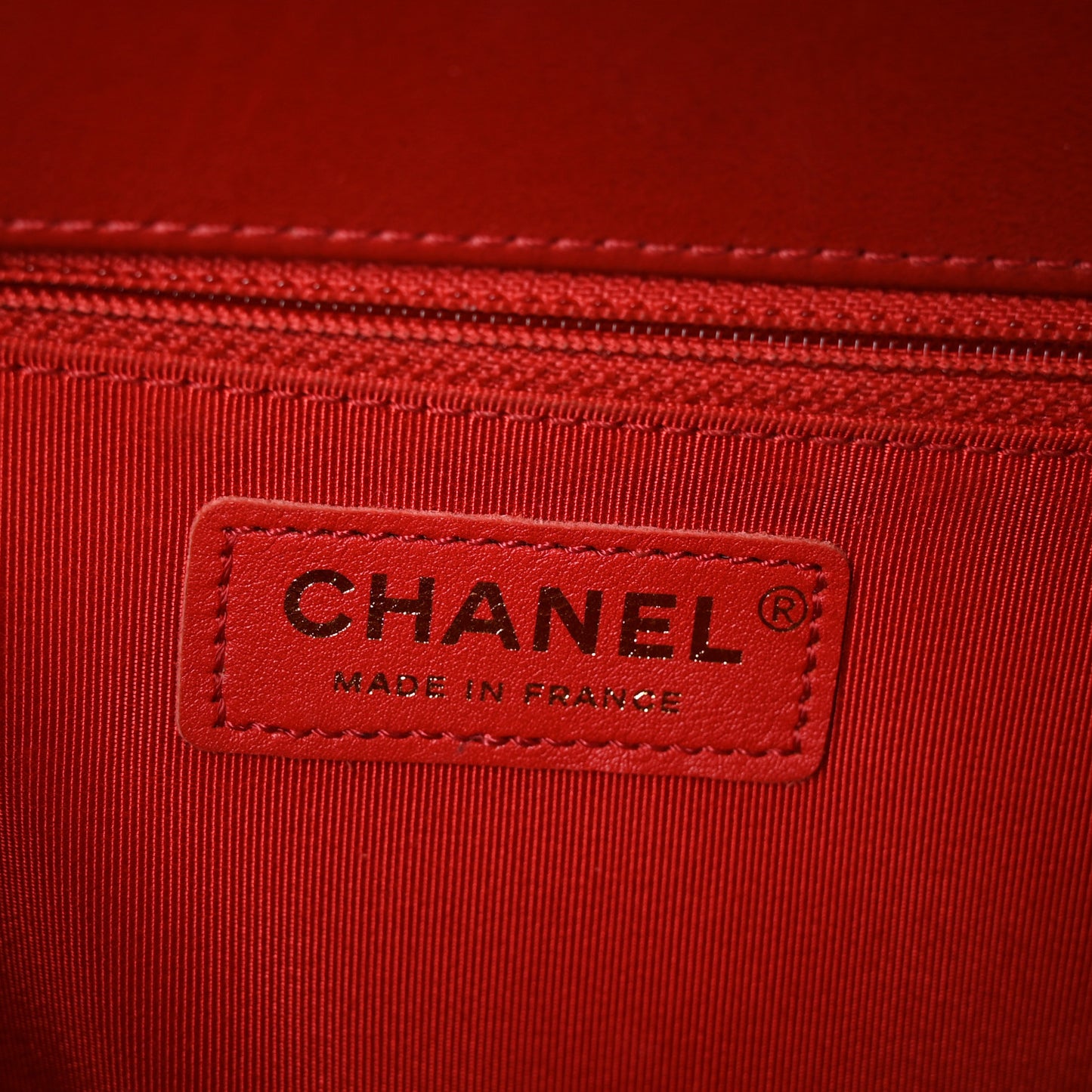 Lambskin Quilted New Medium Boy Flap Red