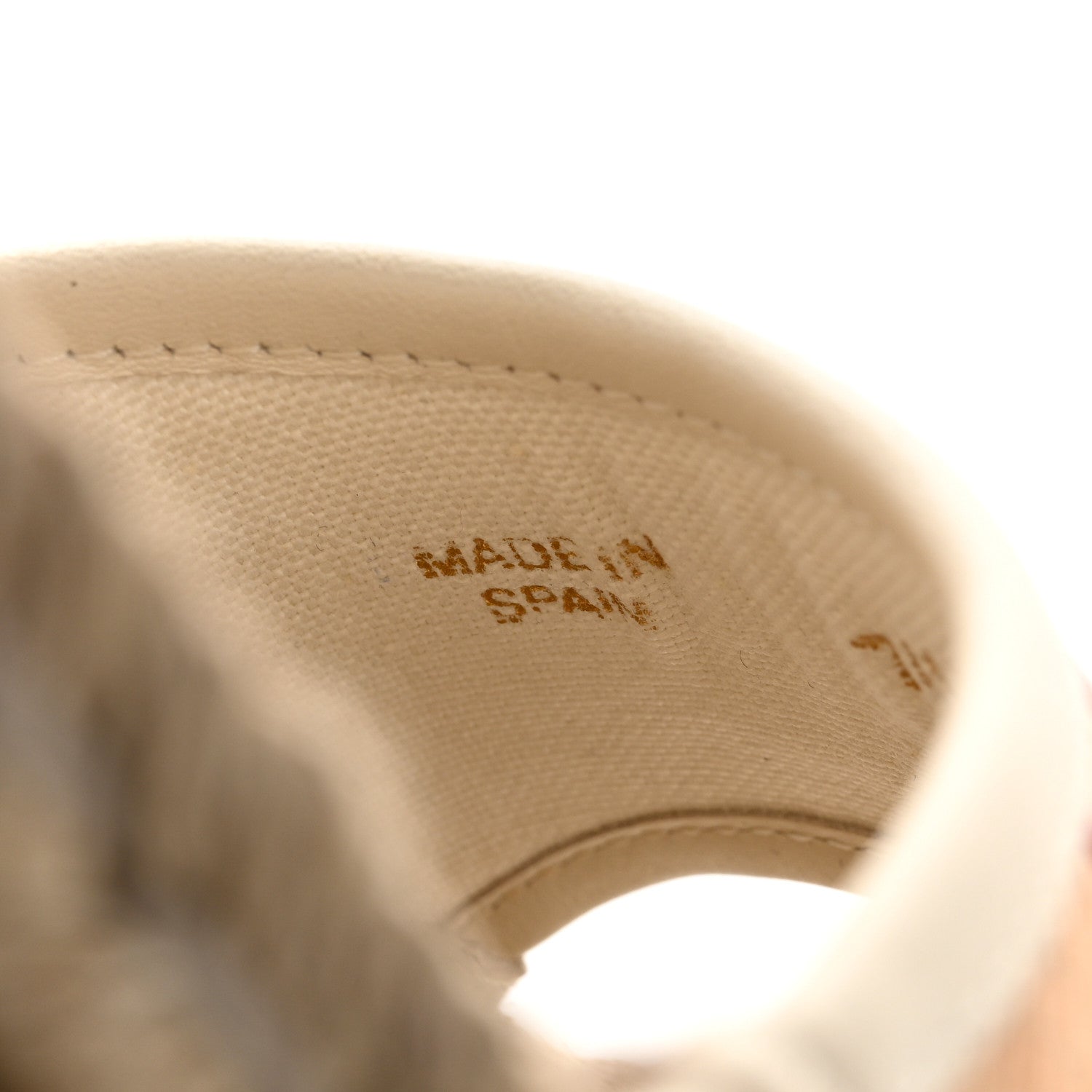 Gucci GG Raffia Monogram Ankle Wrap Platform Espadrille Wedge Sandals 38.5 Beige 8 of 10