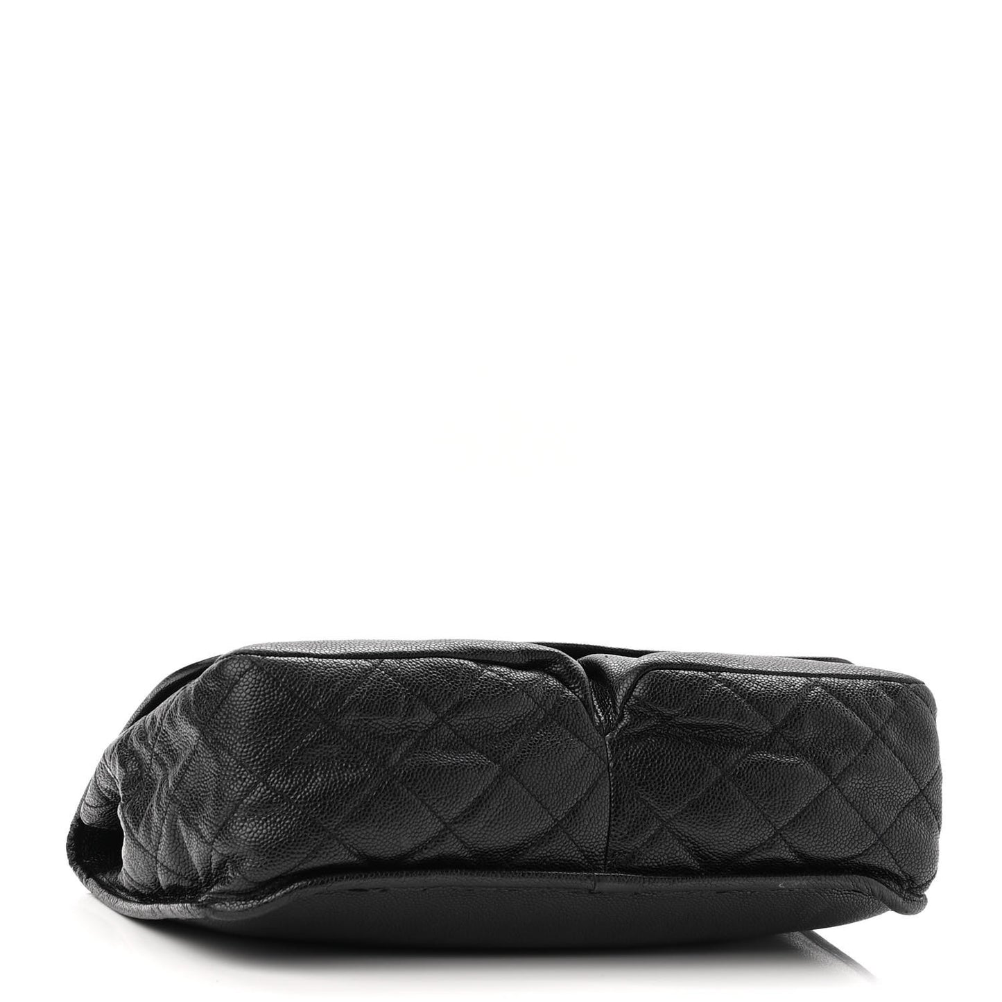 Grained Calfskin Large Natural Beauty Flap Black