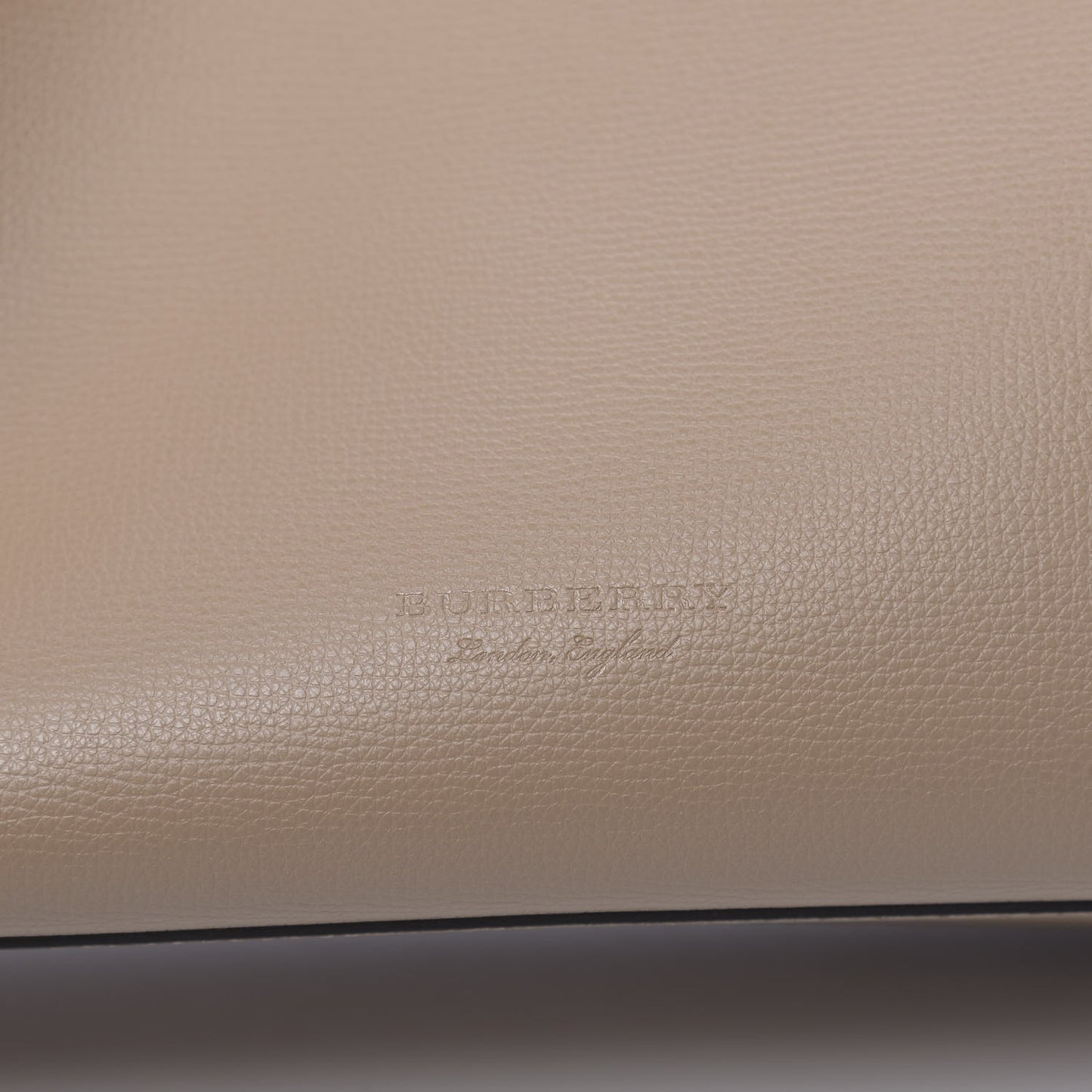 Grainy Calfskin Haymarket Check Small Reversible Tote Mid Camel
