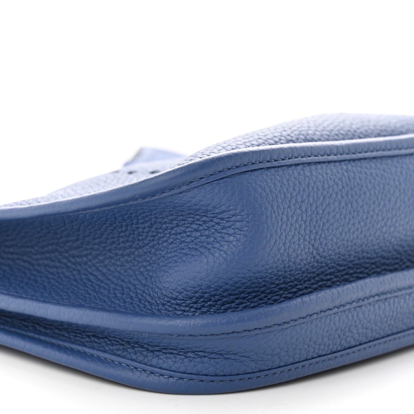 Taurillon Clemence Evelyne III PM Bleu Brighton