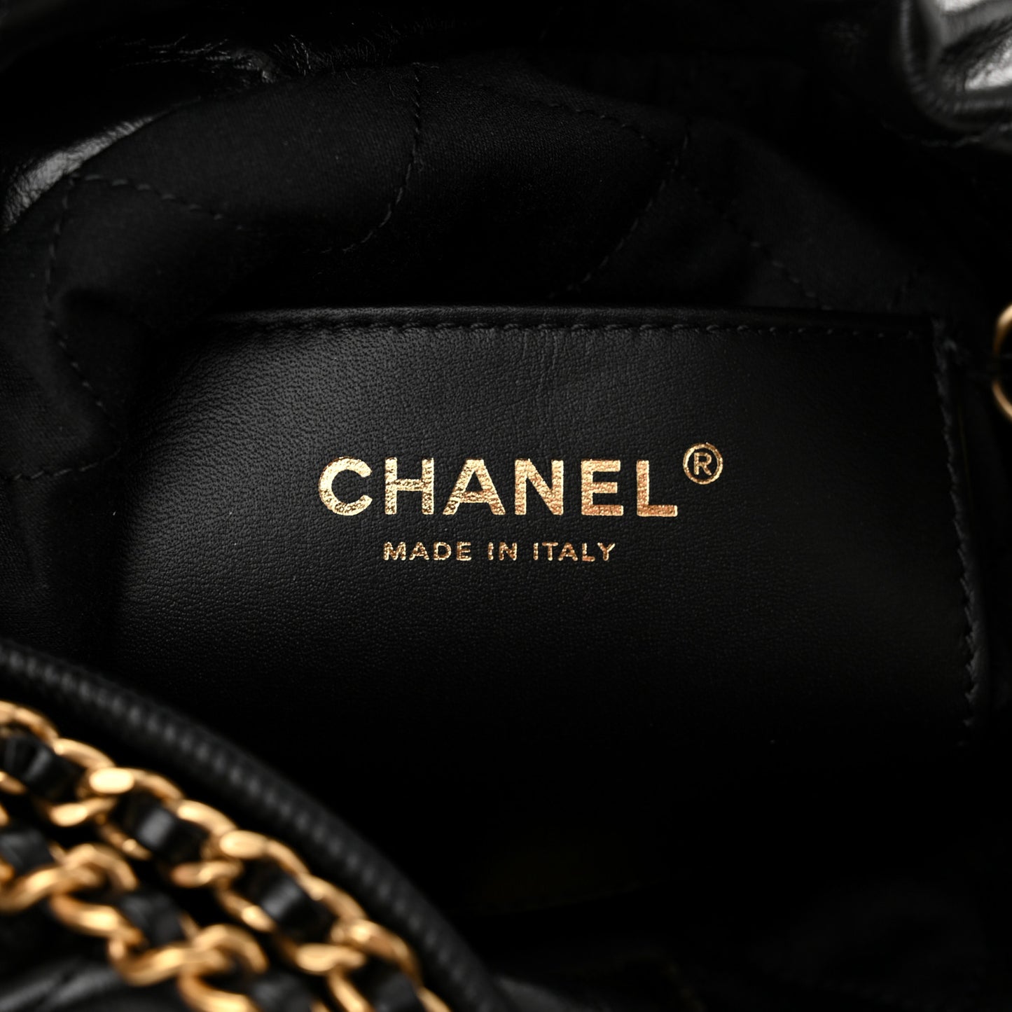 Shiny Calfskin Quilted Mini Chanel 22 Black