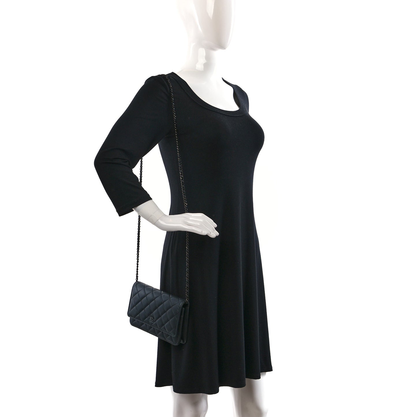 Lambskin Quilted Wallet On Chain WOC So Black