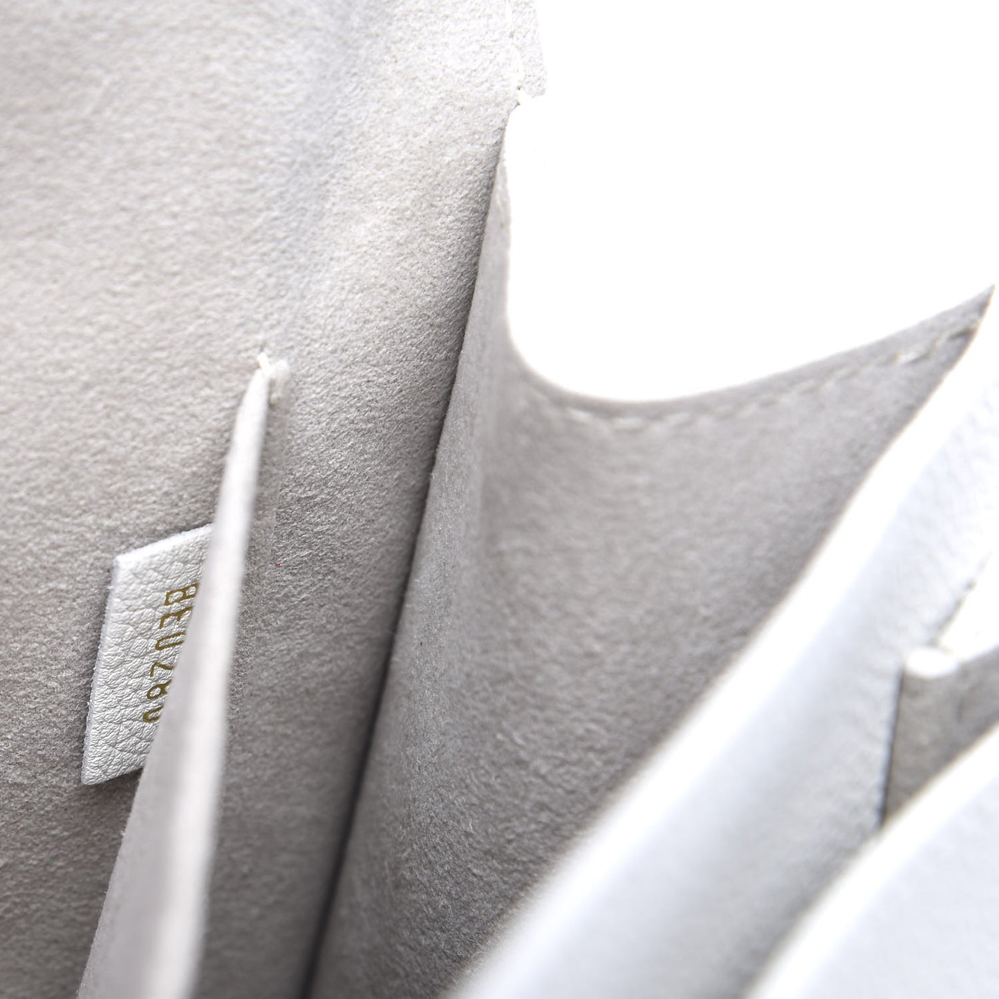 Soft Calfskin Mylockme Chain Bag BB White