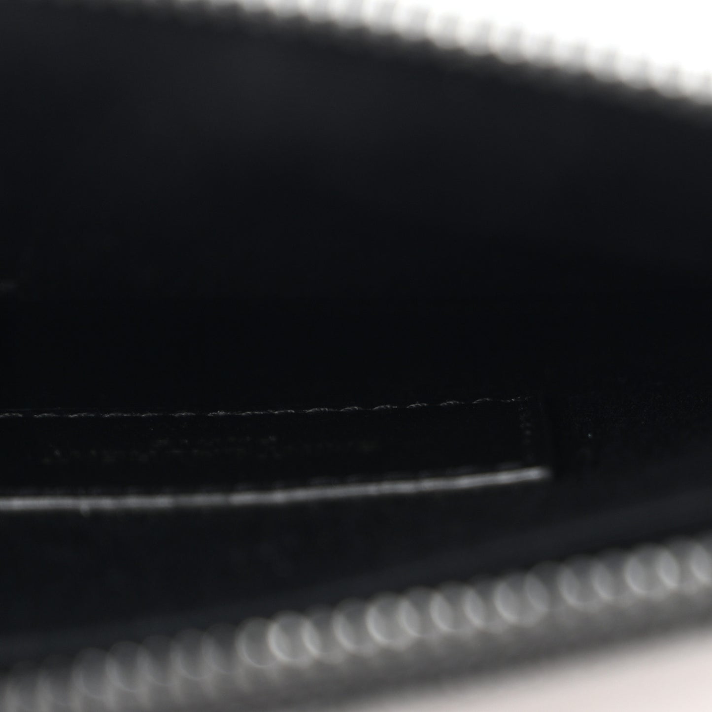 Grain De Poudre Chevron Monogram Monochrome Bill Pouch Black