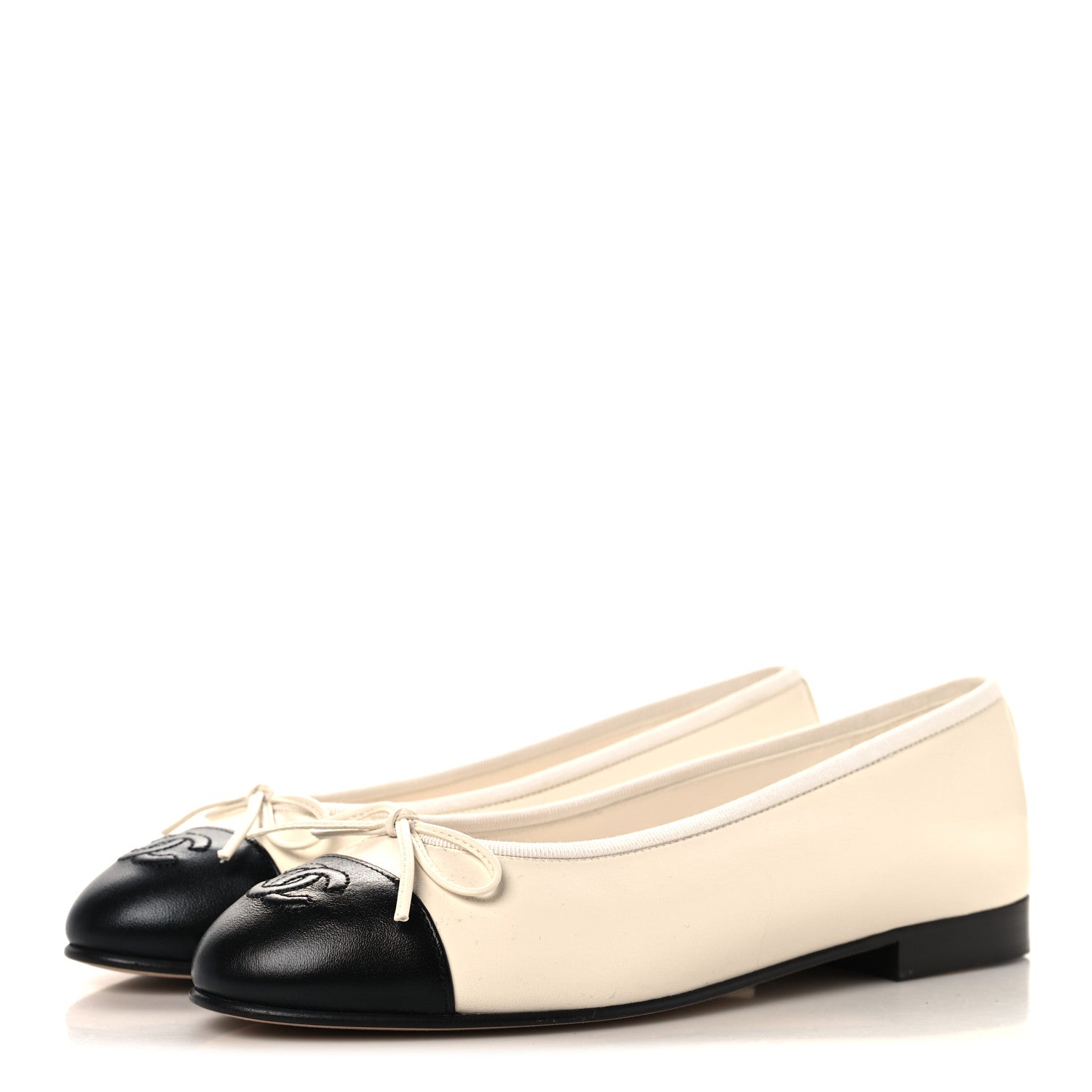 Chanel Lambskin Cap Toe CC Ballerina Flats 36.5 White Black 4 of 9
