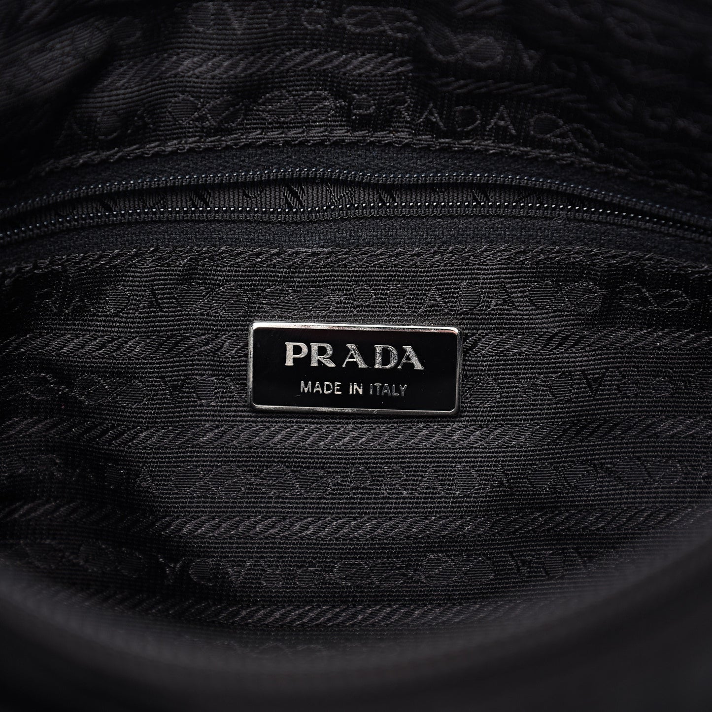 Nylon Vela Messenger Bag Black