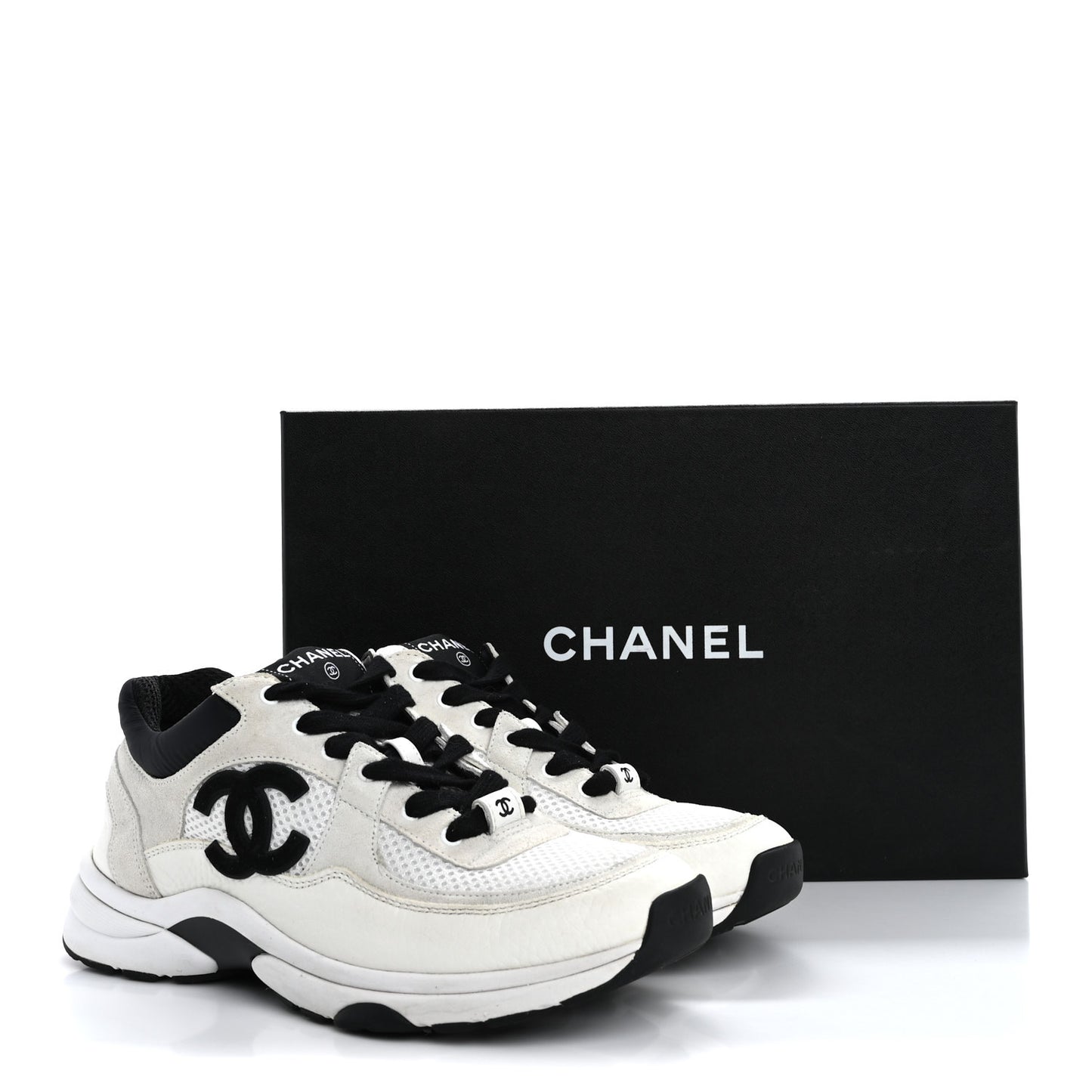 Mesh Suede Calfskin Grained Calfskin Womens CC Sneakers 37.5 White Black