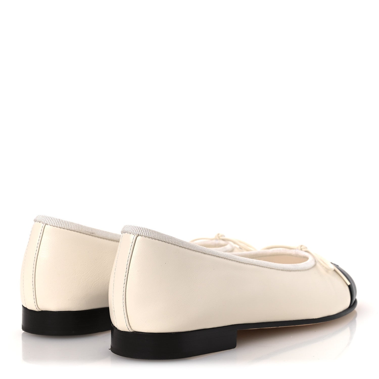 Chanel Lambskin Cap Toe CC Ballerina Flats 35 White Black 5 of 13