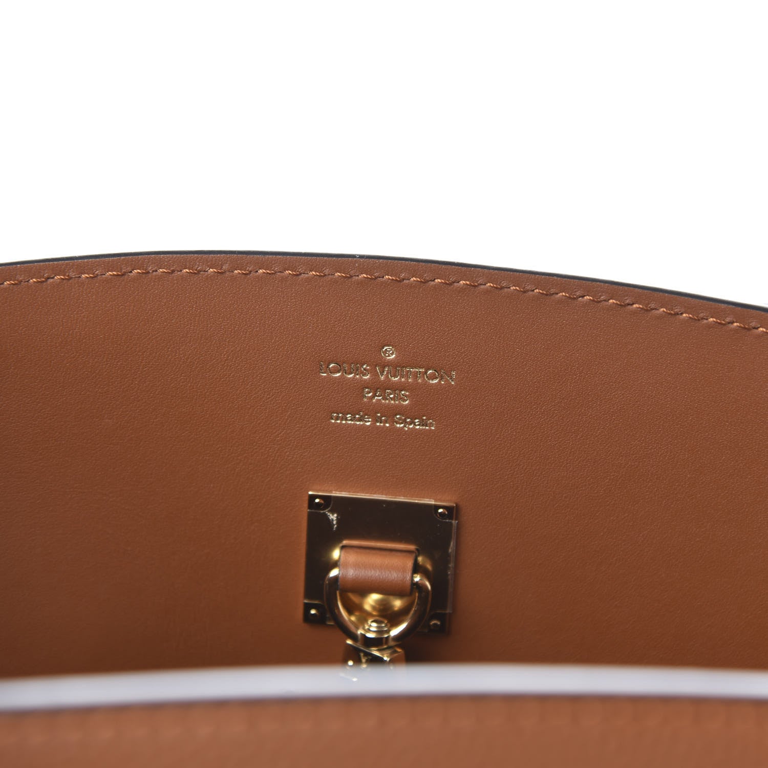 Louis Vuitton Veau Nuage Milla PM Gold 9 of 10