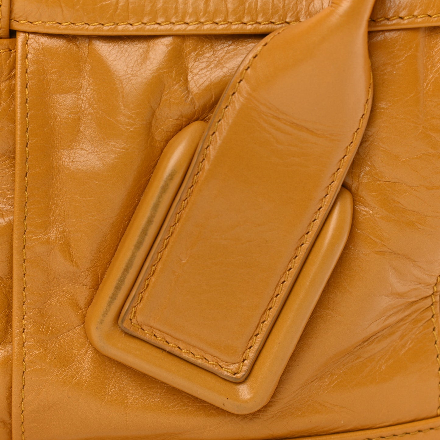 Paper Calfskin Maxi Intrecciato Medium Arco Slouch Yellow