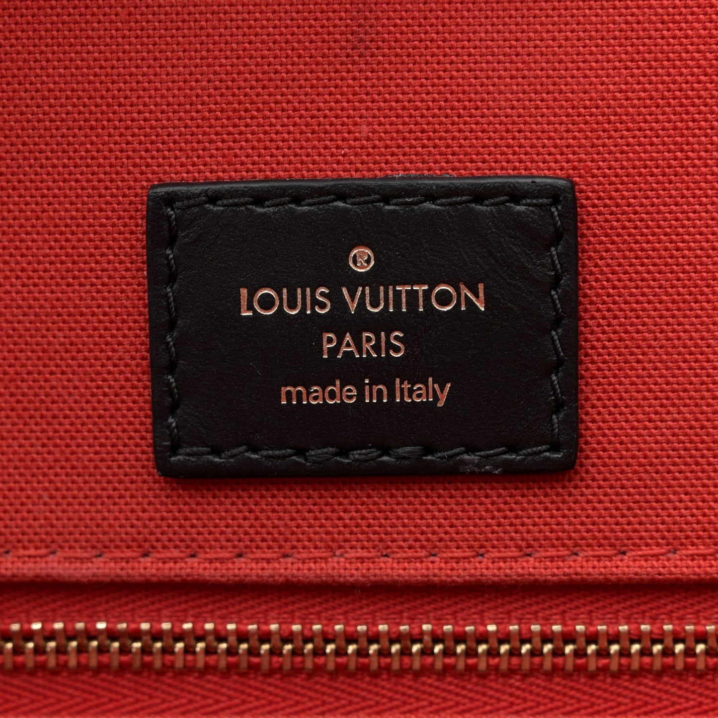 Reverse Monogram Giant Onthego MM