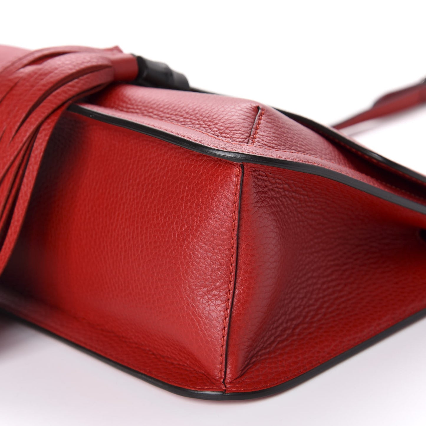 Pebbled Calfskin Medium Bamboo Daily Flap Shoulder Bag Red